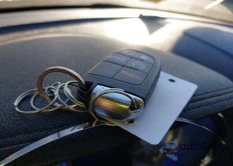 2014 Chrysler 300 from USA, damaged, VIN 2C3CCAAG7EH301572